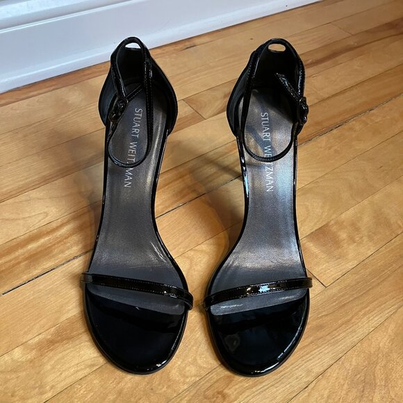 Stuart Weitzman Nudist black patent leather sandal, size 9M - Picture 2 of 11